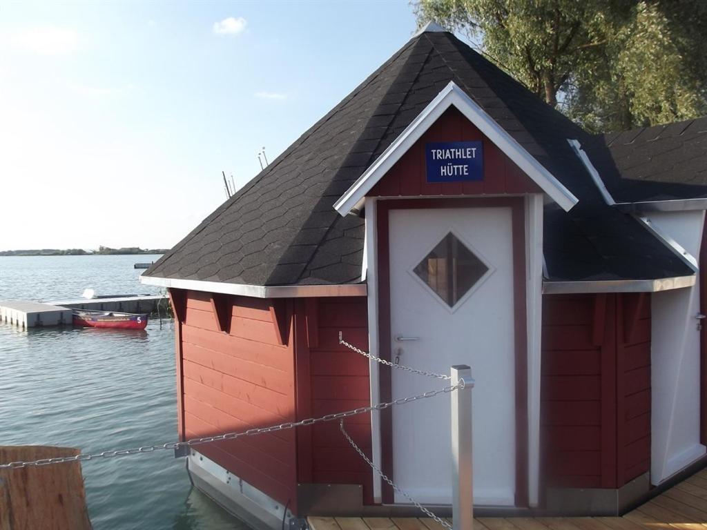 Maritime Freizeit Camp "Mfc" Erfurter Seen Bagian luar foto